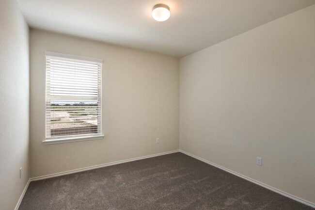 Building Photo - 276 La Dera Dr