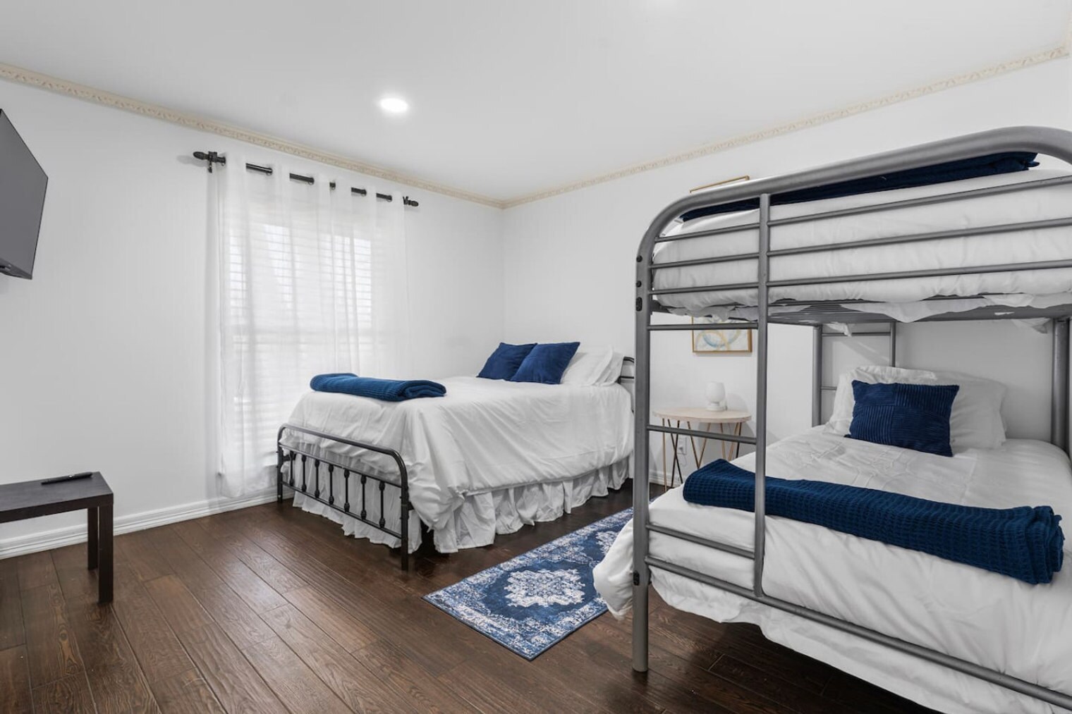 Building Photo - 9652 Arborhill Dr