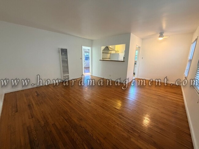 Building Photo - 00644VE