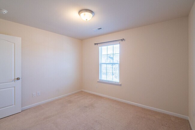 Building Photo - Beautiful 4-Bedroom Home in a Quiet Indian Land Cul-de-Sac!