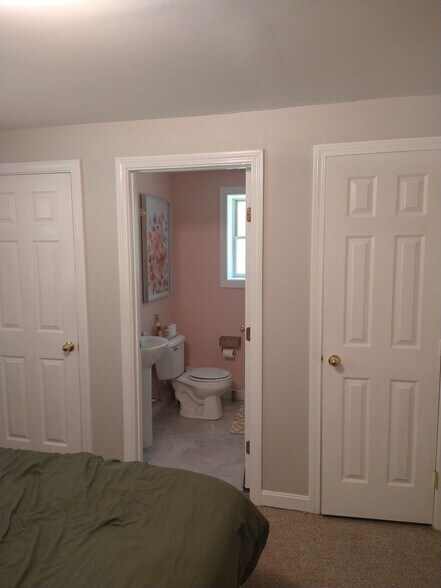 Third Bedroom Bathroom - 178 E Redrock Dr