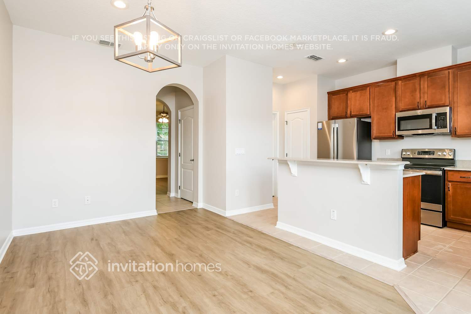 Building Photo - 12983 Calderdale Ave