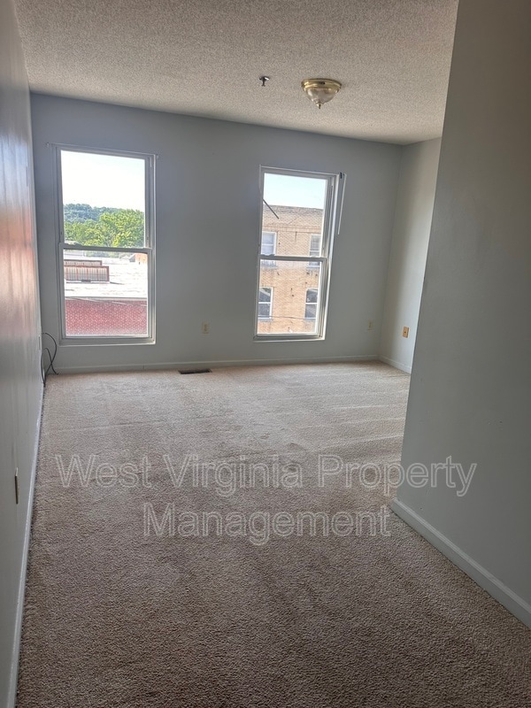 Building Photo - 104 WV-104