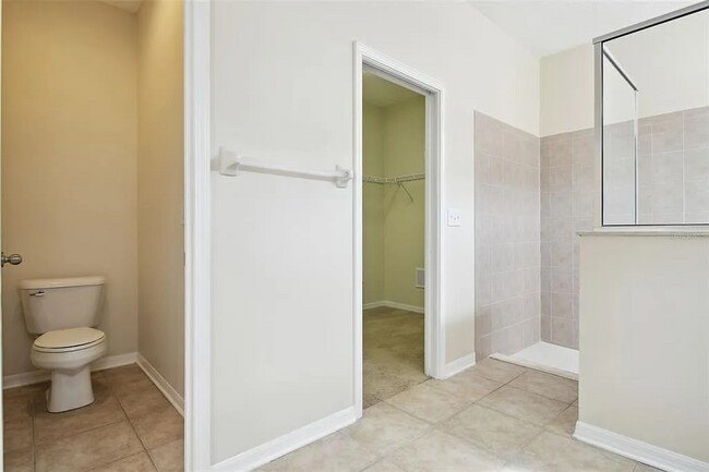 Building Photo - 15841 Pond Rush Ct