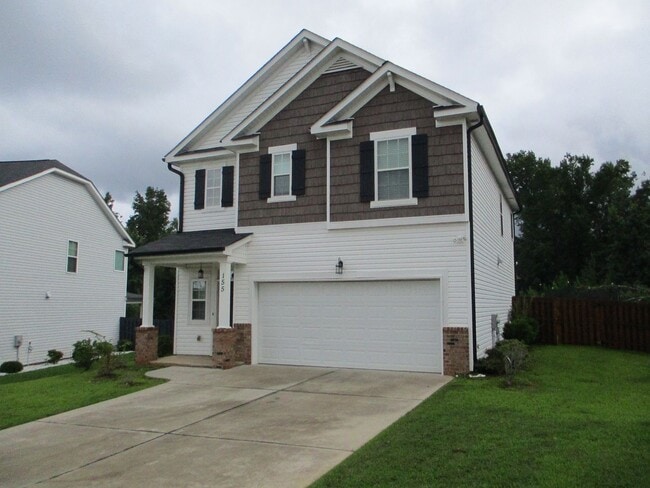 Primary Photo - Beautiful home in Grovetown