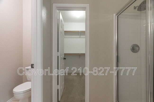 Building Photo - 2208 Sunderidge