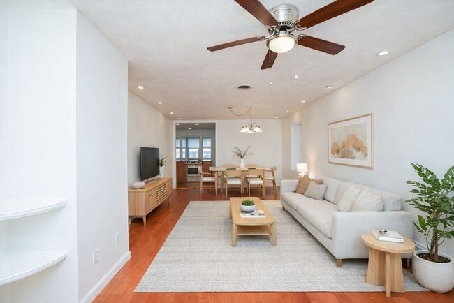 Building Photo - 175 Trenton St