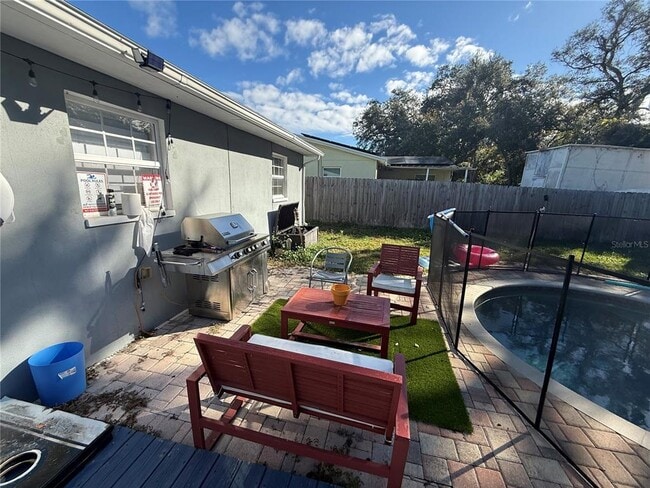 Building Photo - 3066 19th Pl SW