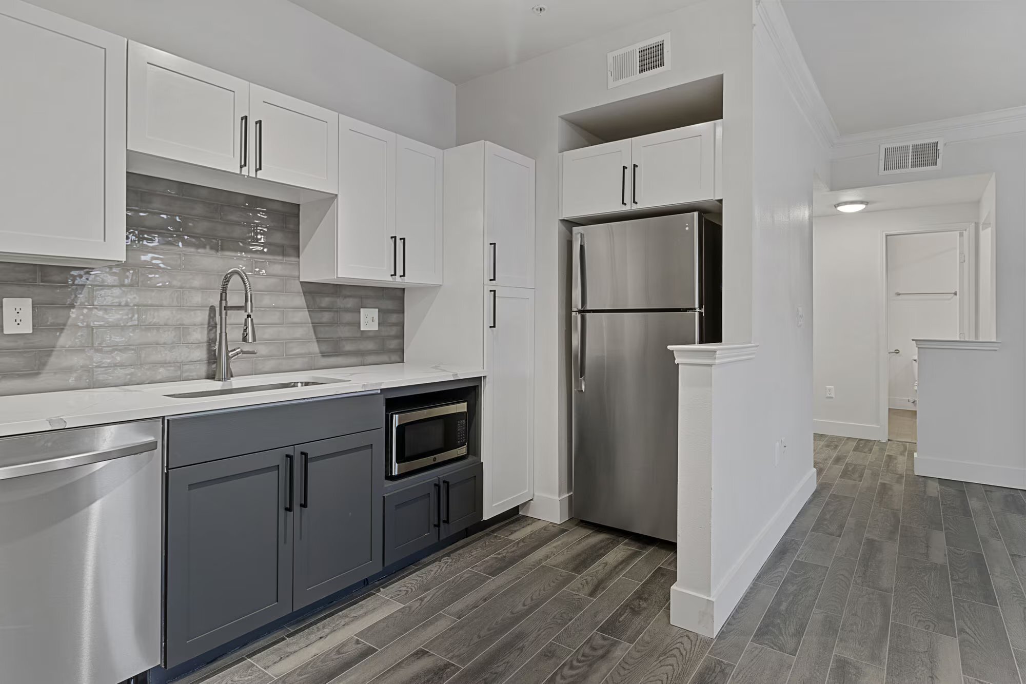 Building Photo - 2601 Scofield Ridge Pkwy