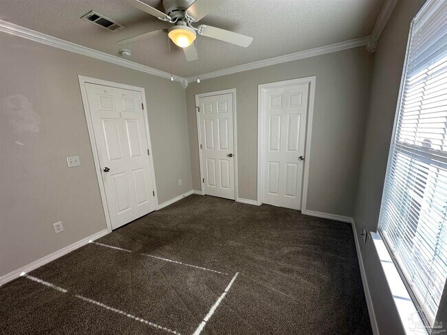 Building Photo - 9137 Daytona Dr