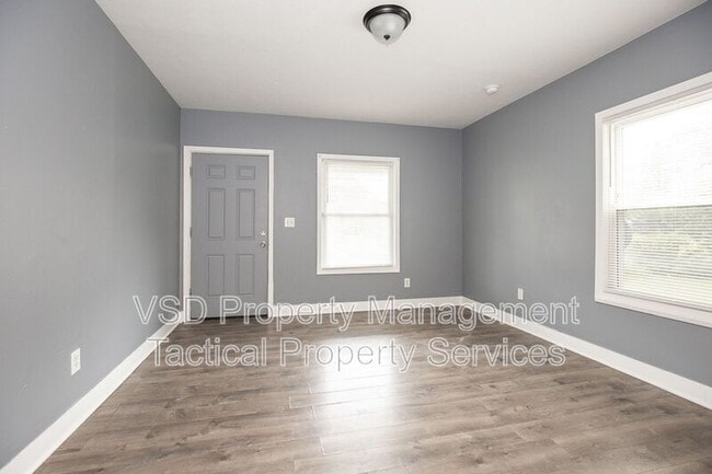 Building Photo - 3486 W 60th St