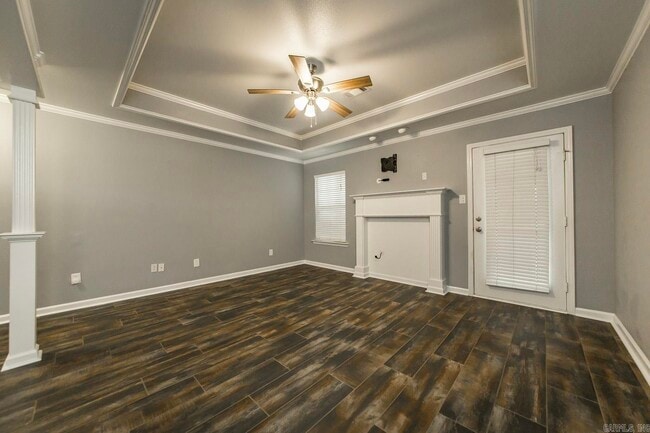 Building Photo - 31 Newcastle Dr