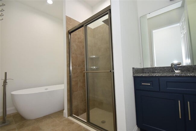 Building Photo - 108 Plainview Dr