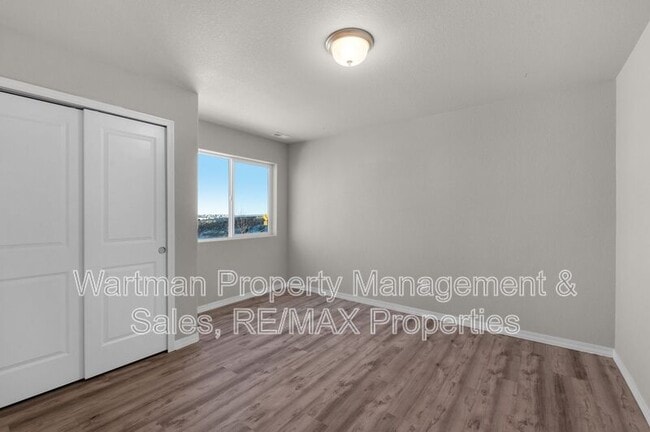 Building Photo - 7405 Marbled Wood Pt