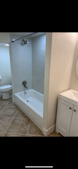 Building Photo - 550 S 1500 E