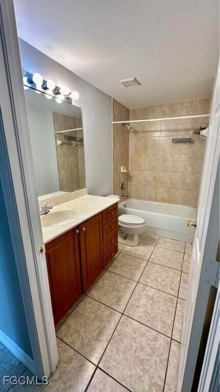 Building Photo - 18374 Columbine Rd