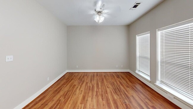 Building Photo - 1604 Tribeca Way