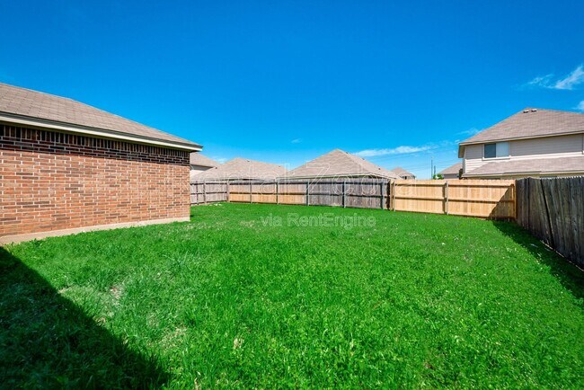 Building Photo - 4216 Summersweet Ln