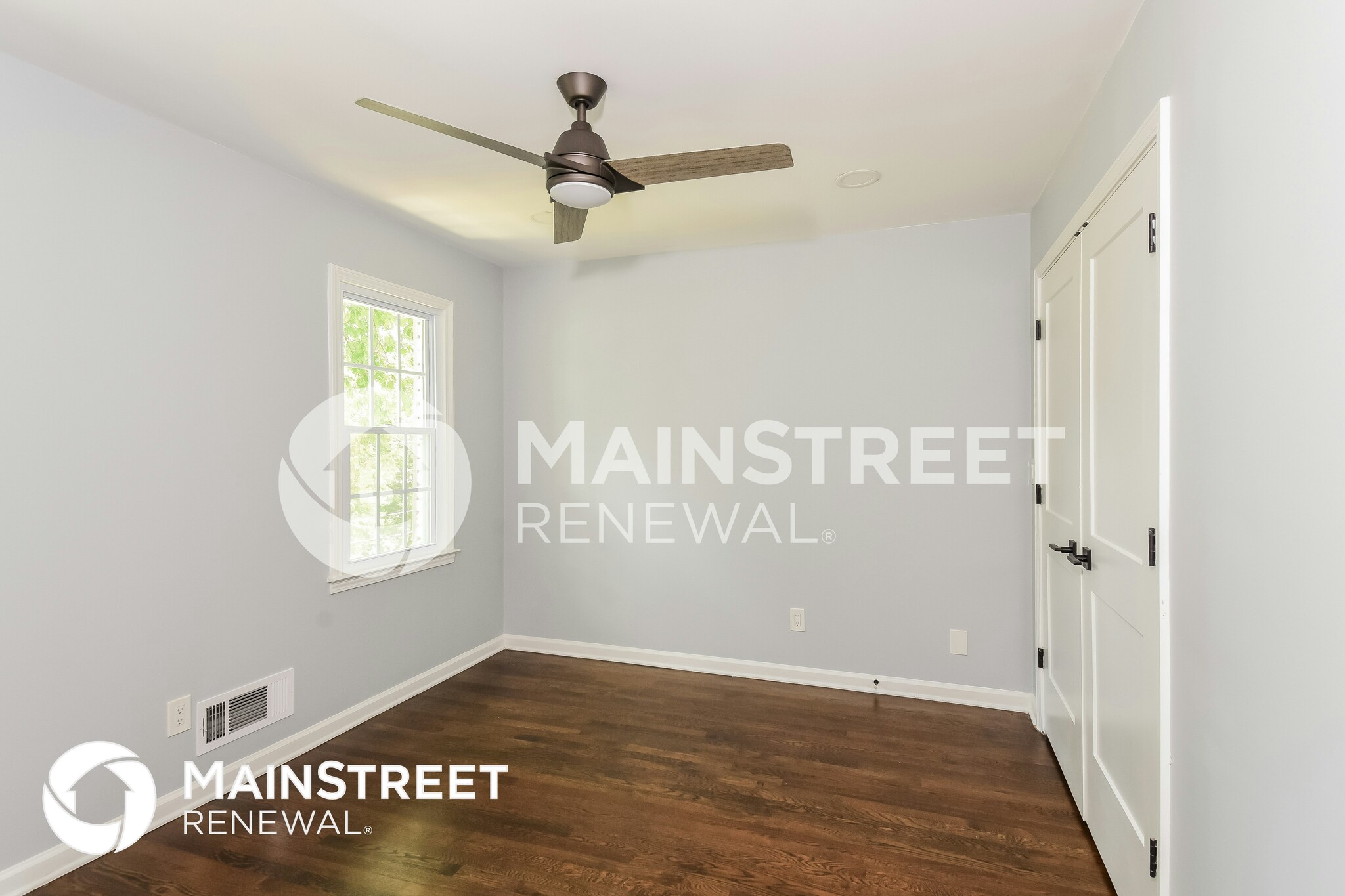 Building Photo - 2730 Cedarbrook Dr