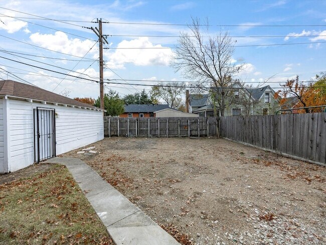 Building Photo - 10270 Kilkenny Pl