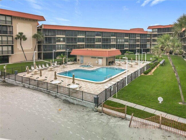 Building Photo - 17580 Gulf Blvd