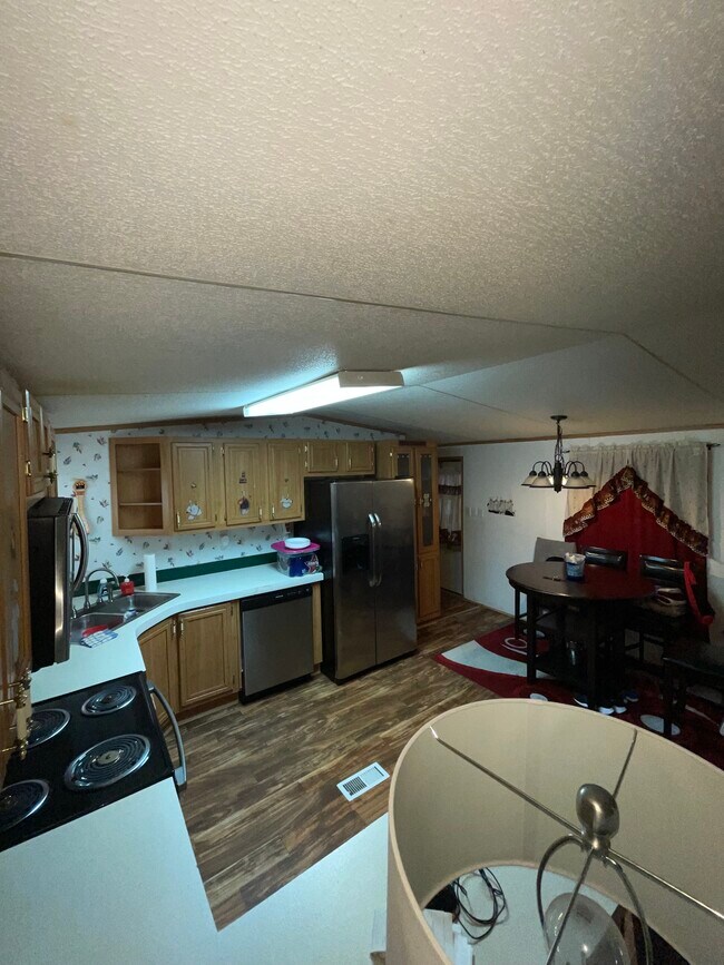 Building Photo - 3049 Pheasant Glen Dr