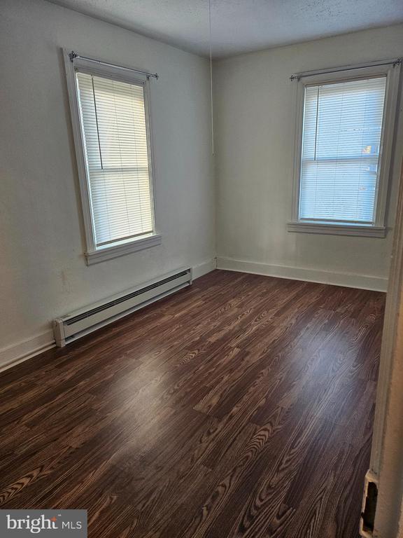 Building Photo - 300 Brenneman Rd