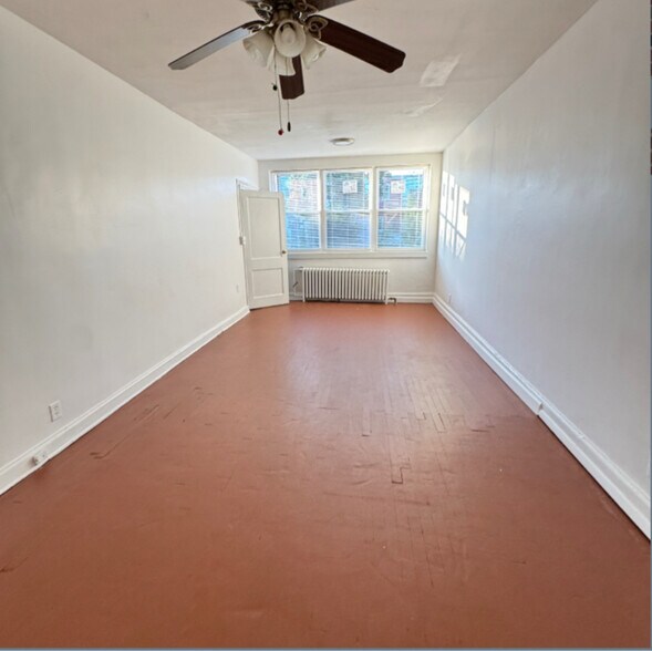 Building Photo - 441 Manor Pl NW