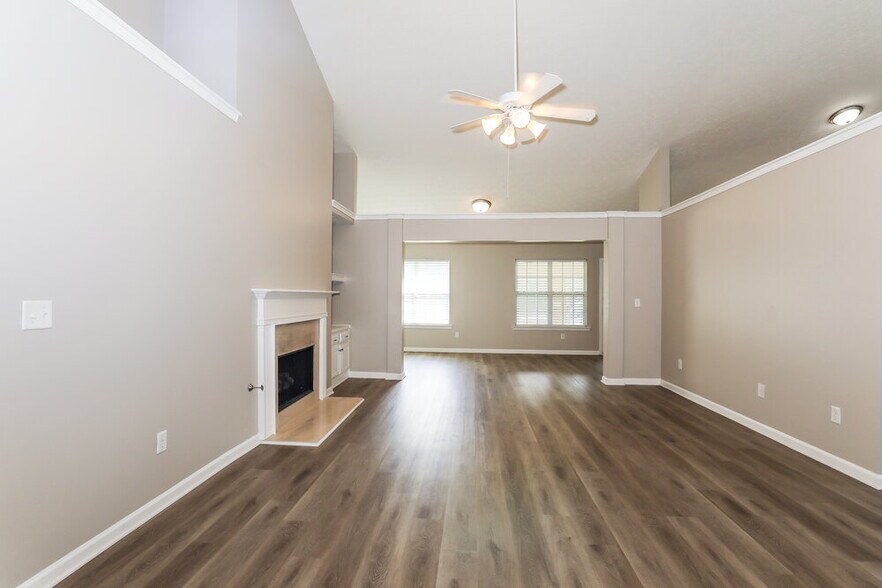 Building Photo - 1101 Marsh Ct