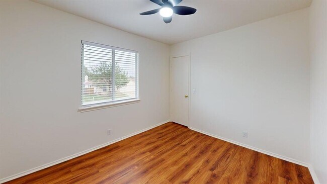 Building Photo - 15209 Mimebark Way