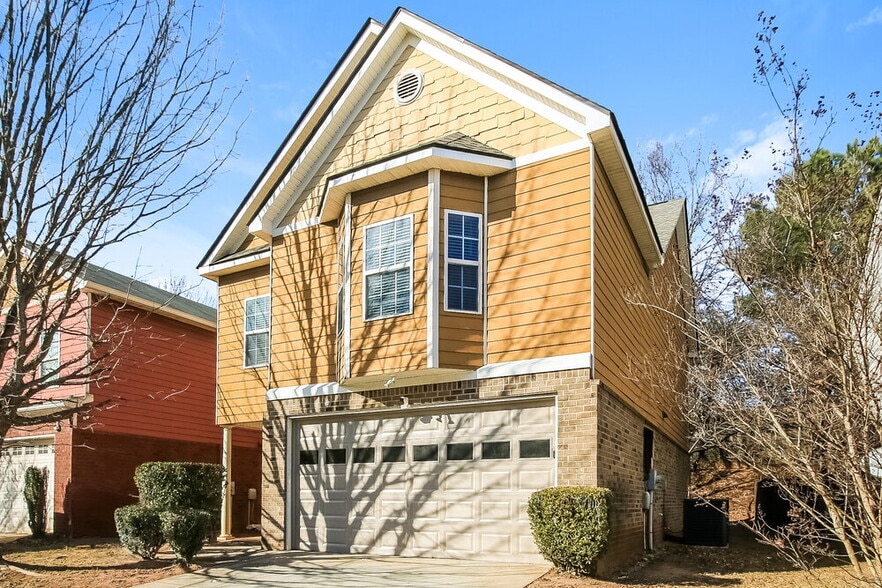 Building Photo - 5040 Pioneer Pkwy