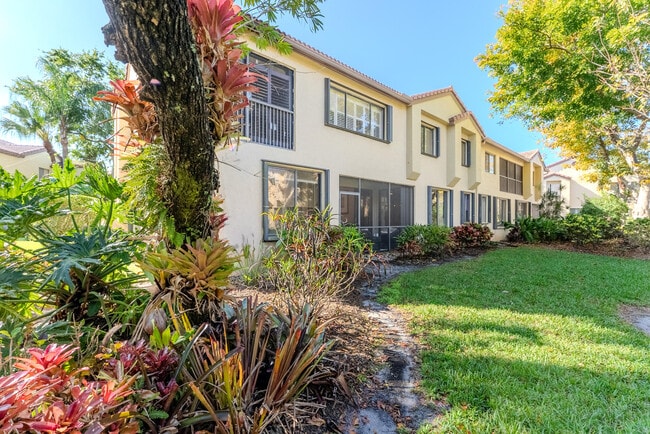 Building Photo - 10527 NW 10th St