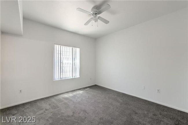 Building Photo - Las Vegas Condo For Rent