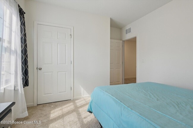 Building Photo - 560 Lumber Jack Pl