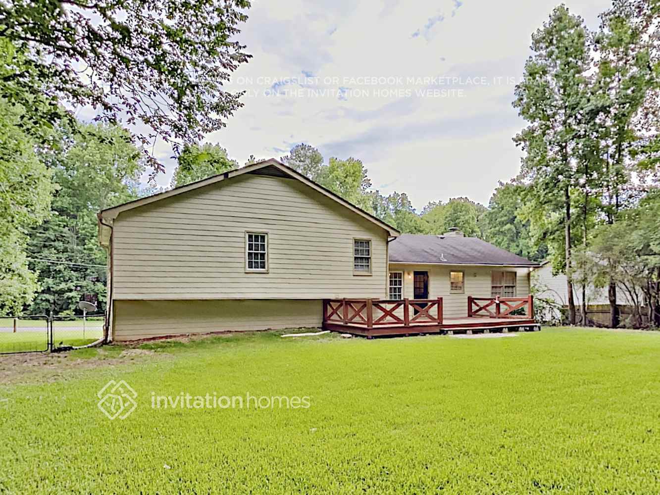 Building Photo - 4010 Derby Dr