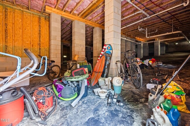 Building Photo - 5116 Trembath Ln