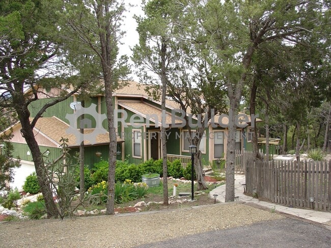 Building Photo - CALL US TODAY AT (505) 808-6467 TO SCHEDULE A CONVENIENT SHOWING