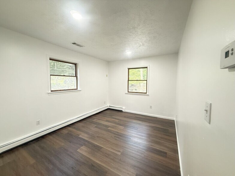 Building Photo - 4344 Pne Rdg Dr