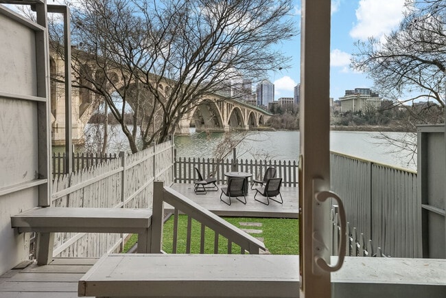 Building Photo - 3590 Water St NW