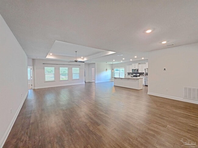 Building Photo - 8108 Silver Maple Dr