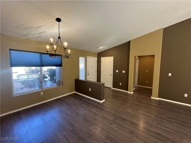 Building Photo - 9945 Bundella Dr