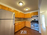 Building Photo - 3 bedroom in Brooklyn NY 11225