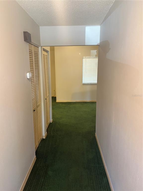 Building Photo - 501 Mansfield Dr