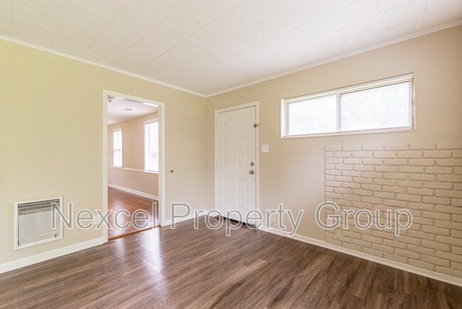 Building Photo - 4107 Owen Rd