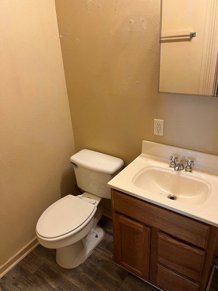 Bathroom - 601 S Fredonia St
