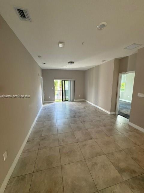 Building Photo - 4700 NW 84th Ave