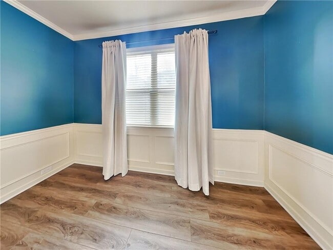 Building Photo - 5015 Groover Dr