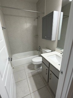 upstairs full bath - 521 Peace Dr