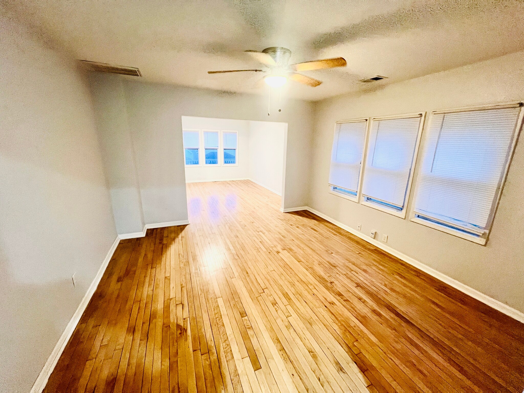 Living Room - 2611 N Holton St