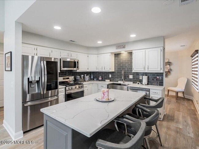 Building Photo - 1635 Lacebark Ct
